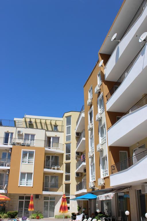 Sb Rentals Apartments In Blue Marine Complex Napospart Kültér fotó