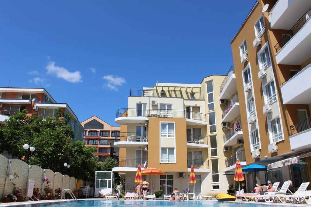 Sb Rentals Apartments In Blue Marine Complex Napospart Kültér fotó