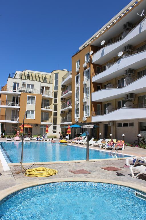 Sb Rentals Apartments In Blue Marine Complex Napospart Kültér fotó