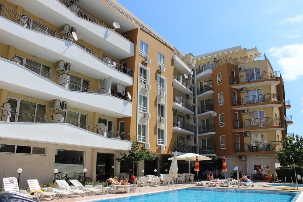 Sb Rentals Apartments In Blue Marine Complex Napospart Kültér fotó